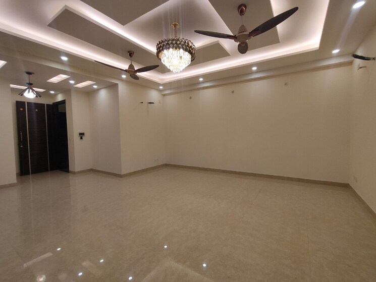 Room, sector 46 2 Bedroom 263 Sq.Yd. Builder Floor In Sector 46 Gurgaon 8824081