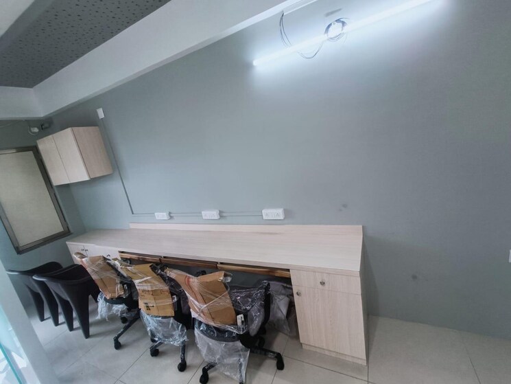 Team Area, goyal-titanium-heights Commercial Office Space 530 Sq.Ft. In Prahlad Nagar Ahmedabad 8824101