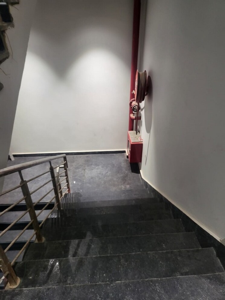 Balcony, sector 63 Commercial Industrial Plot 1700 Sq.Ft. In Sector 63 Noida 8824068