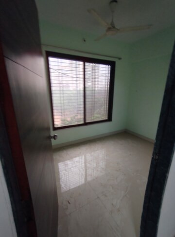Room in 2 BHK Apartment at Indrayani CHS Ghatkopar, Ghatkopar East – for Rent