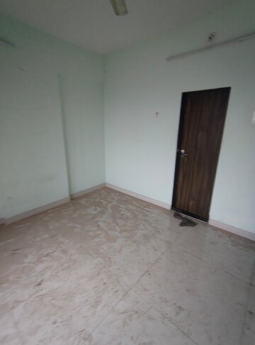 Furnished Amenities in 2 BHK Apartment at Indrayani CHS Ghatkopar, Ghatkopar East – for Rent