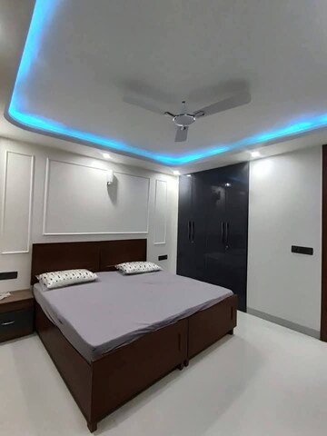 Master Bedroom in 2 BHK Apartment at Saket – for Rent