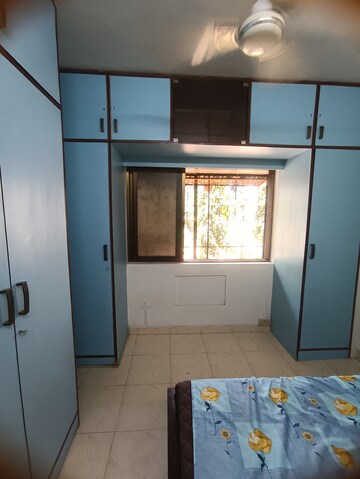 Bedroom in 1 BHK Apartment at Malad West – for Rent