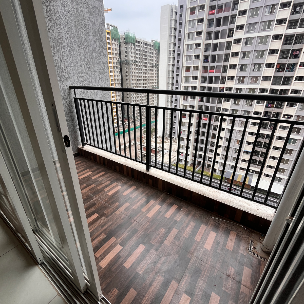 2 BHK + Pooja Room,Servant Room,Study Room,Extra Room Apartment For Sale in Kolte Patil Life Republic