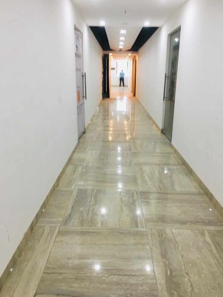 undefined, kanakia-wall-street Commercial Office Space 700 Sq.Ft. In Andheri East Mumbai 8824247