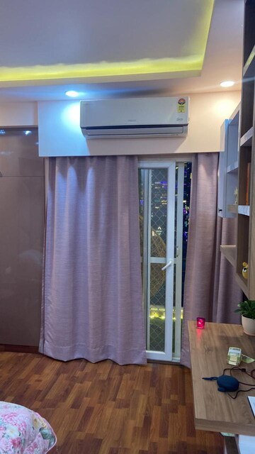 Building Lobby in 3 BHK Apartment at Express Zenith, Sector 77 – for Rent
