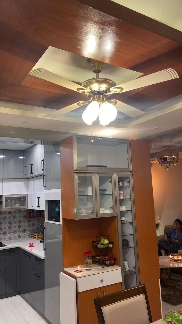 3 BHK + Extra Room Apartment For Rent in Express Zenith