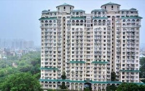 3 BHK Apartment – Exterior View View at DLF Richmond Park, Sector 43 - for Sale