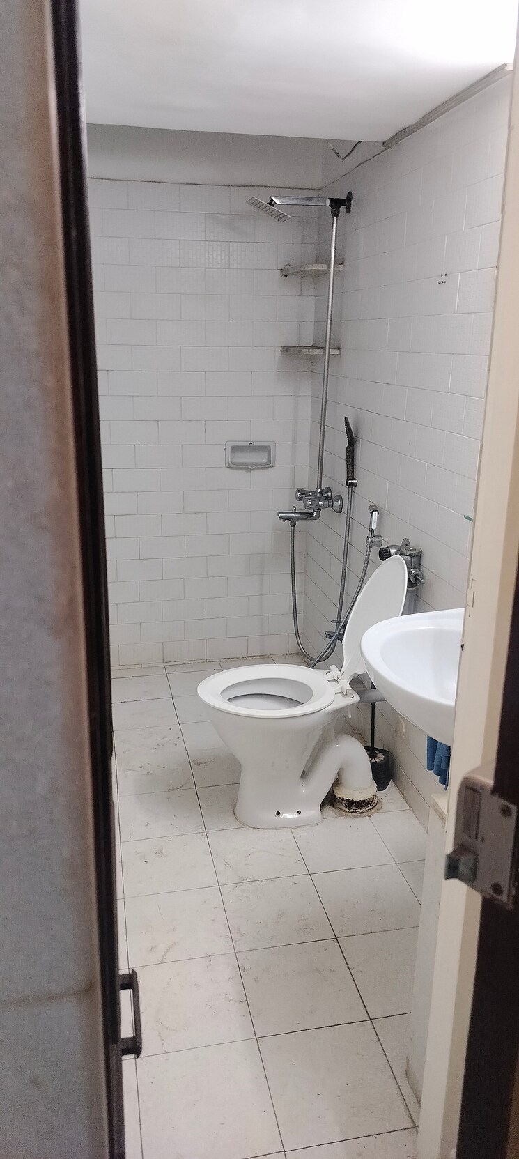 Bathroom, ashirwad-tower 2 Bedroom 700 Sq.Ft. Apartment In Andheri West Mumbai 8824291