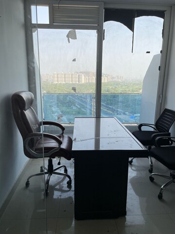  Office Space For Rent in Gaur City Center, Sector 4 Greater Noida