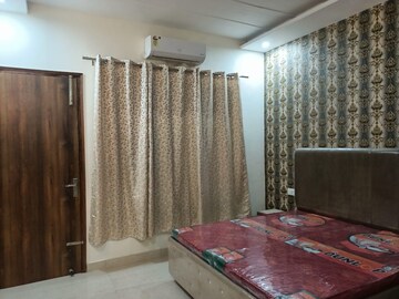 Bedroom in 3 BHK Apartment at Sector 127 – for Rent