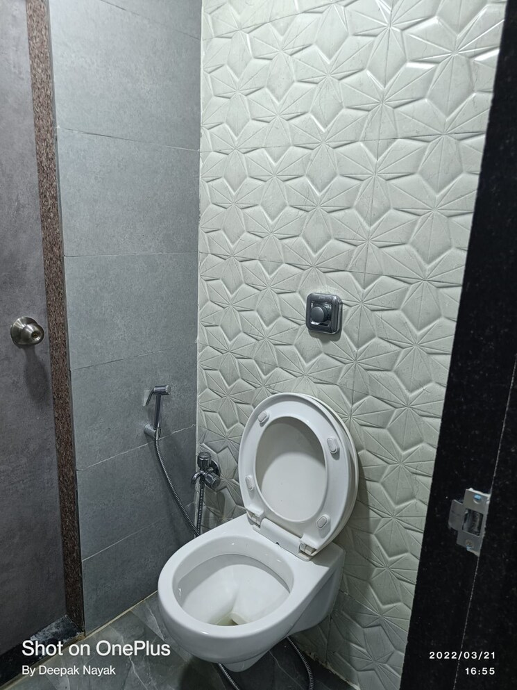 Bathroom, arihant-aura Commercial Office Space 950 Sq.Ft. In Turbhe Navi Mumbai 8824361