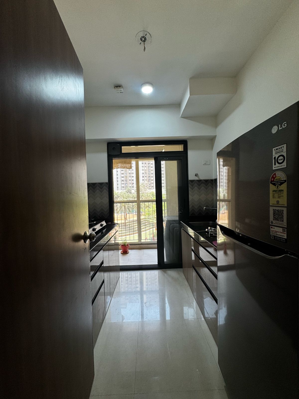 1 BHK Apartment For Sale in Vistas Chs Kavesar Thane