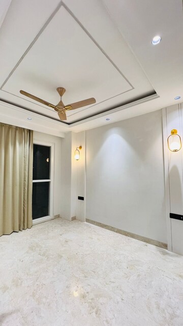 Building Lobby in 3 BHK Builder Floor at Adani Samsara Vilasa, Sector 63 – for Sale