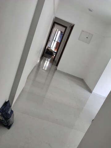  2 BHK Apartment at Khar West – for Rent