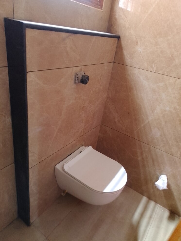 Bathroom, gomti nagar 2 Bedroom 3200 Sq.Ft. Independent House In Gomti Nagar Lucknow 8824481