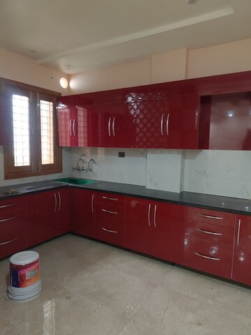 Kitchen in 2 BHK Independent House at Gomti Nagar – for Rent