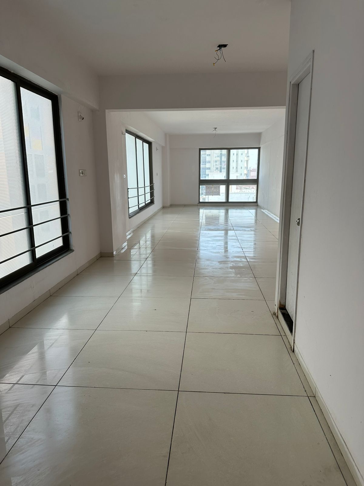 Office Space For Rent in Pushti Heights 