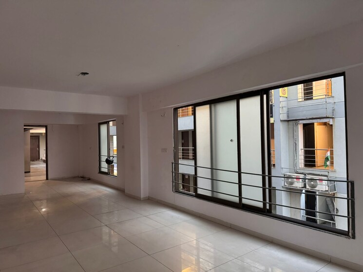 Room, gurukul Commercial Office Space 957 Sq.Ft. In Gurukul Ahmedabad 8824528