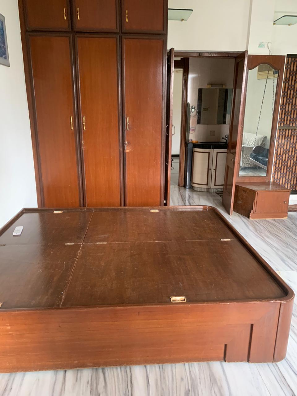 2 BHK + Pooja Room 1200 Sq.Ft. Apartment in Ganesh Prasad Apartment Tardeo