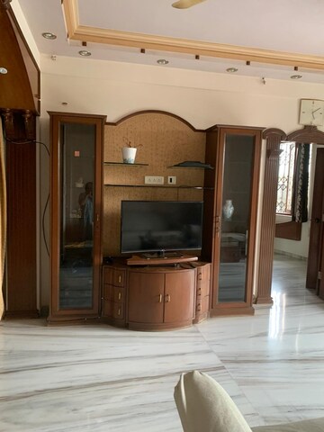 Living Room in 2 BHK Apartment at Ganesh Prasad Apartment Tardeo, Tardeo – for Rent