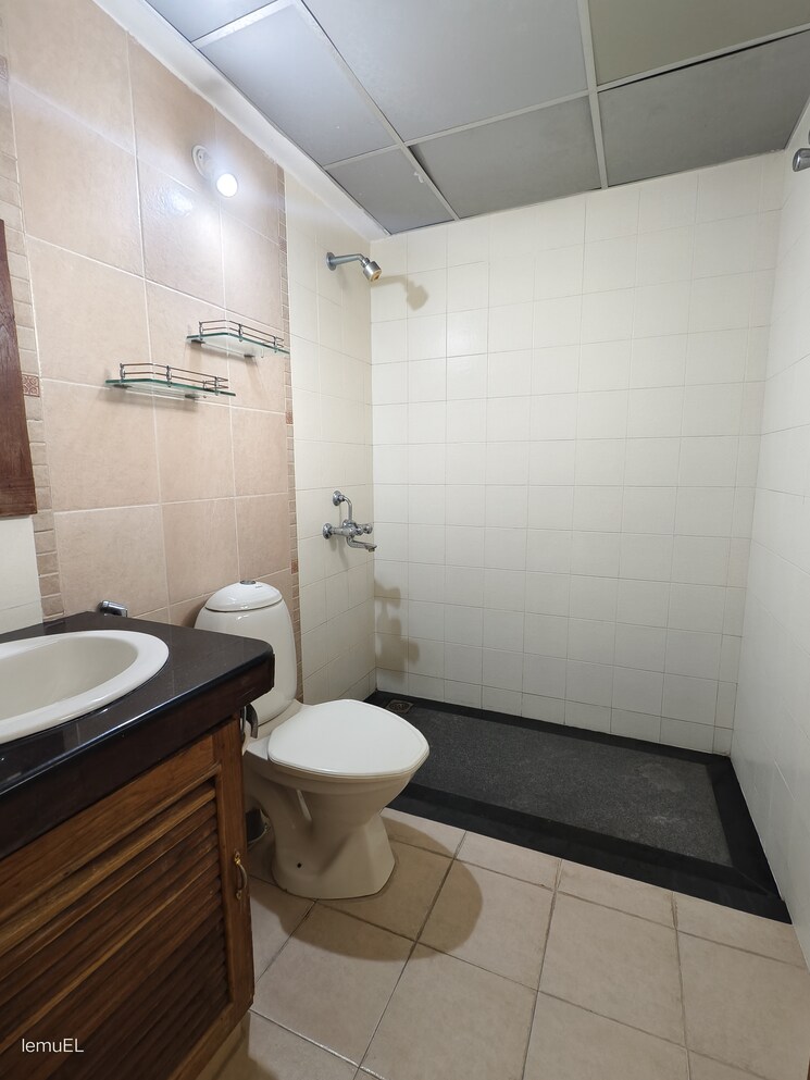 Bathroom, mather-ivory-heights 3 Bedroom 2059 Sq.Ft. Apartment In Panampally Nagar Kochi 8824653