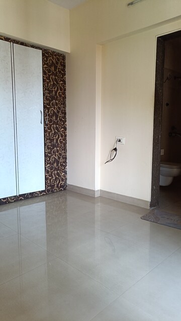 Bathroom in 1.5 BHK Apartment at Madhav Palacia, Ghodbunder Road – for Rent