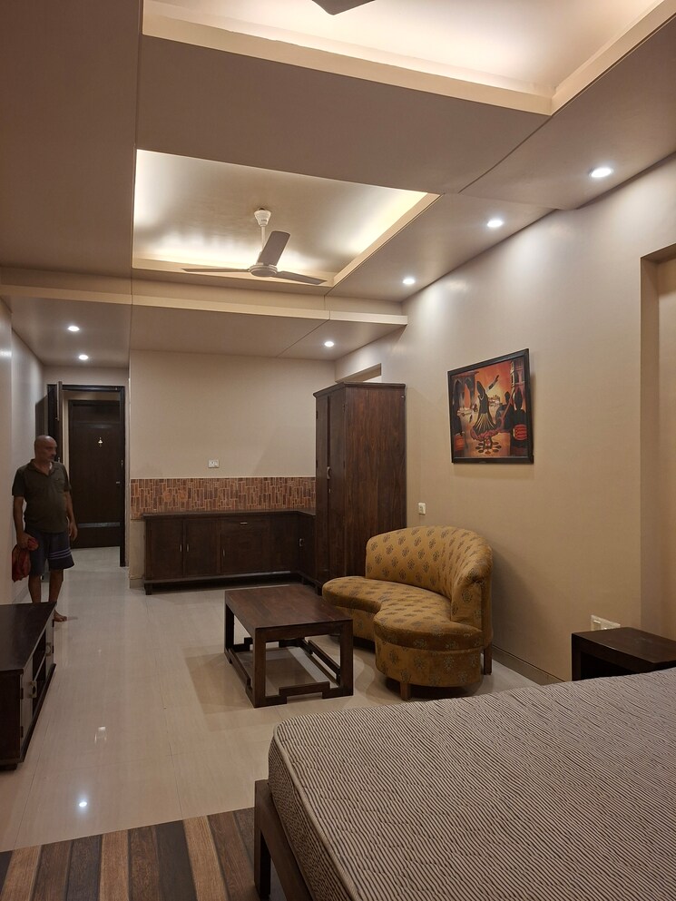 Master Bedroom, sector 43 6+ Bedroom 450 Sq.Mt. Independent House In Sector 43 Noida 8824678