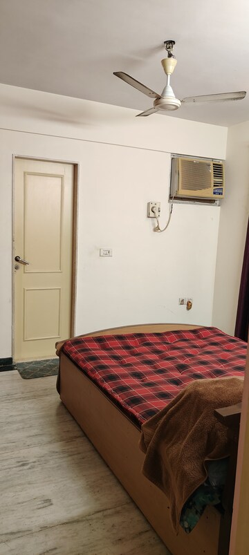 Bedroom in 1 BHK Apartment at Hiranandani Estate Crown, Ghodbunder Road – for Rent
