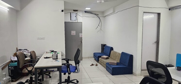 Team Area, navrangpura Commercial Office Space 1180 Sq.Ft. In Navrangpura Ahmedabad 8824682