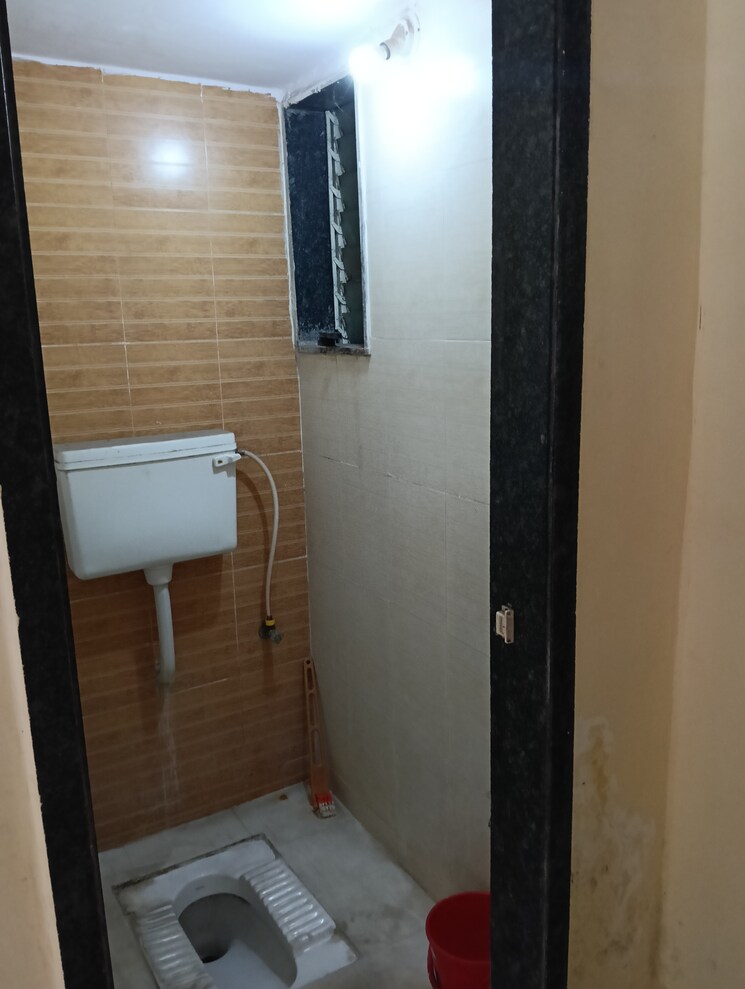Bathroom, gangeshwar-tower 2 Bedroom 900 Sq.Ft. Apartment In Dombivli West Thane 8824841