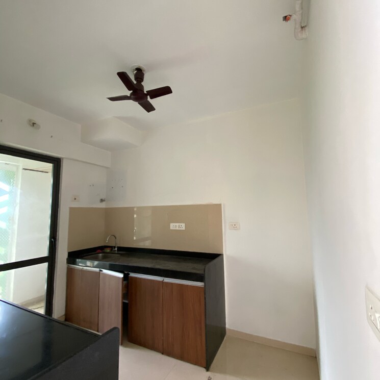 undefined, lodha-lakeshore-greens 2.5 Bedroom 810 Sq.Ft. Apartment In Hedutane Thane 8824836