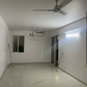 Room in 3 BHK Apartment at Godrej Aria, Sector 79 – for Rent