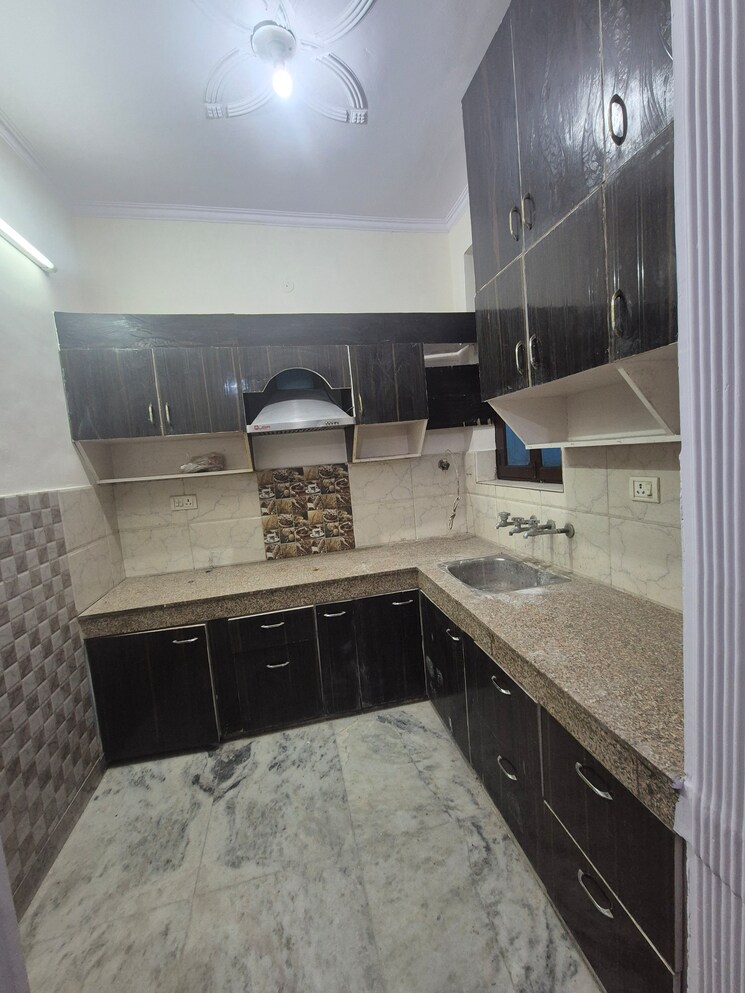 Kitchen, sector 91 2 Bedroom 120 Sq.Yd. Builder Floor In Sector 91 Faridabad 8825015