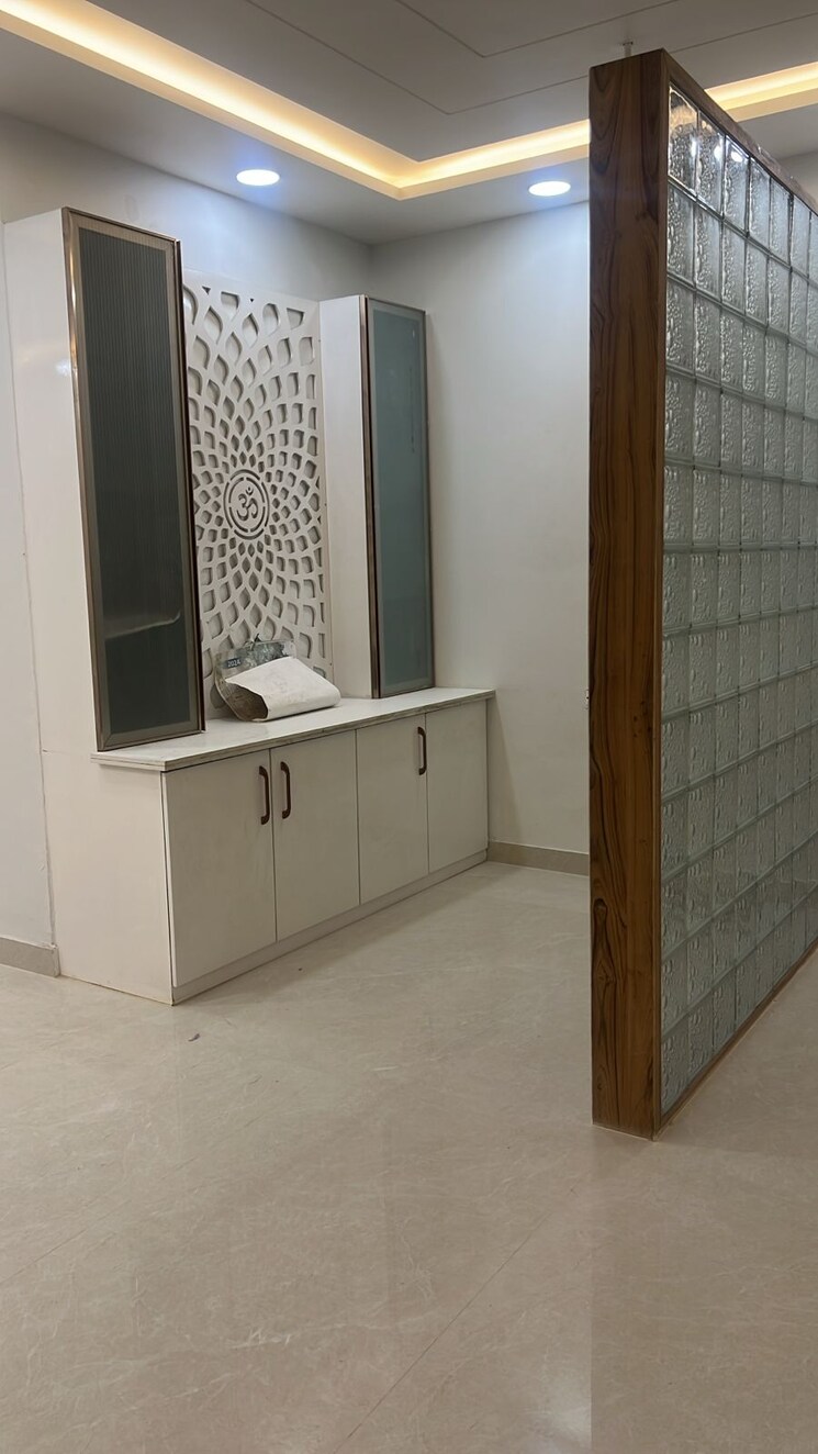 Room, dlf-the-carlton-estate 3 Bedroom 1400 Sq.Ft. Apartment In Dlf Phase V Gurgaon 8825032