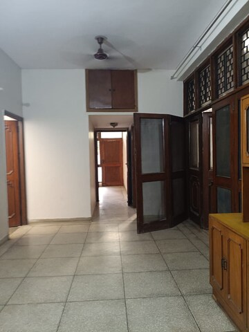 Living Room in 3 BHK Independent House at Sector 55 – for Rent