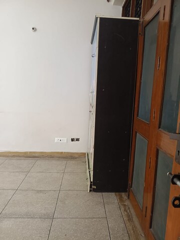Furnished Amenities in 3 BHK Independent House at Sector 55 – for Rent