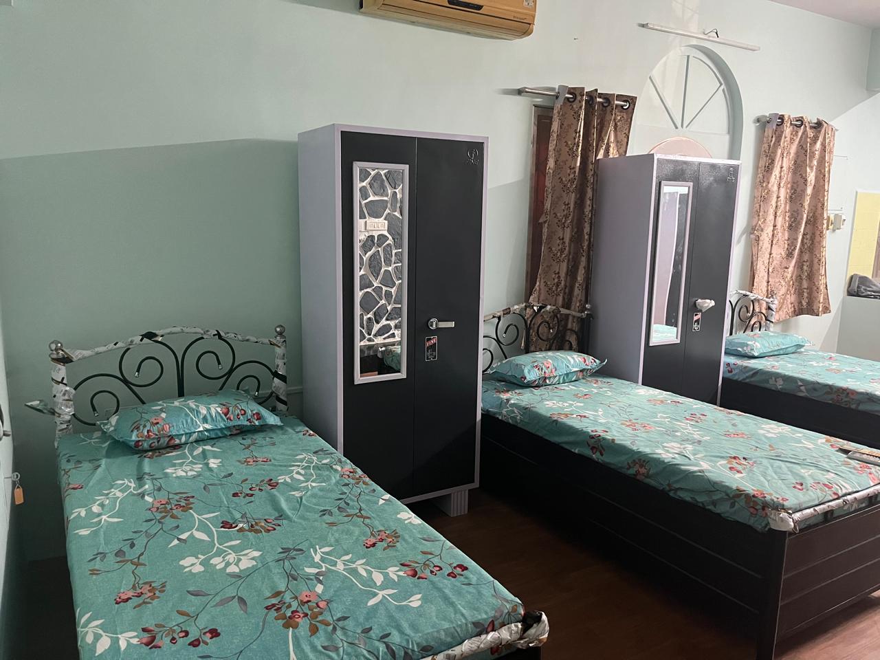 Pg For Rent in Hiranandani Estate pg