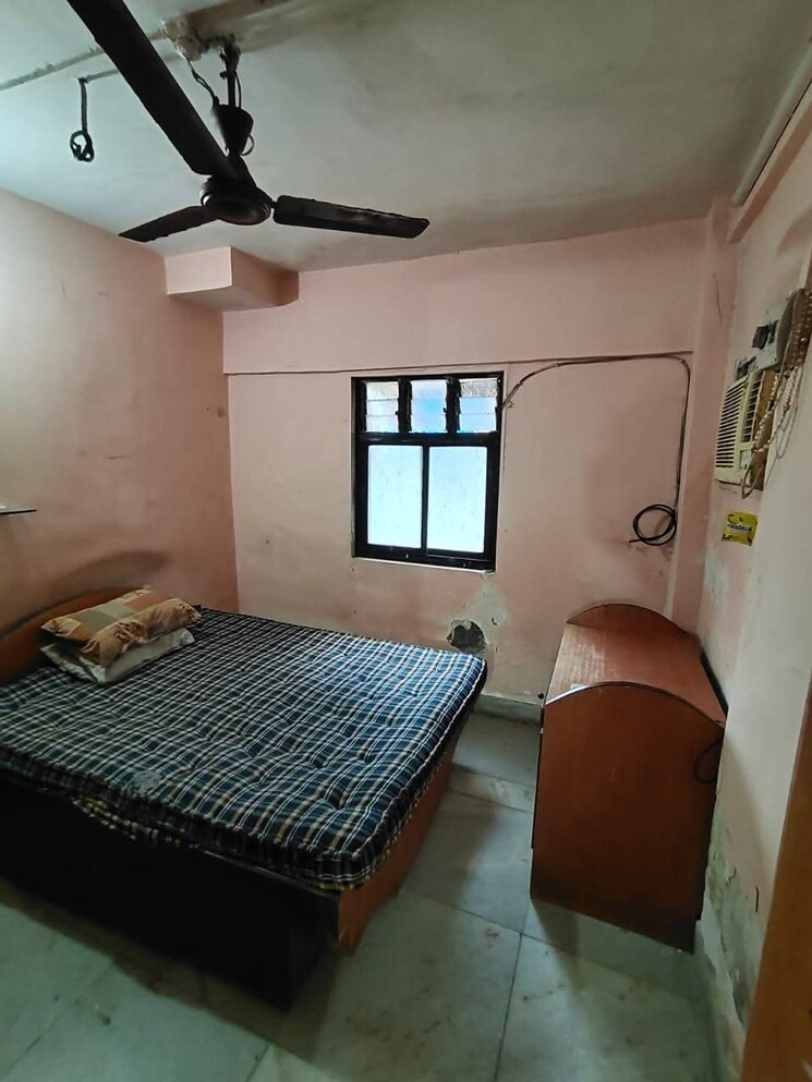 Bedroom, andheri west 1 Bedroom 360 Sq.Ft. Apartment In Andheri West Mumbai 8825174