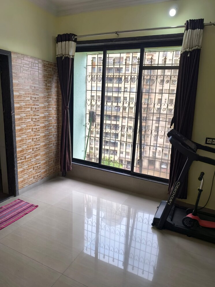Room, pride-park 2 Bedroom 725 Sq.Ft. Apartment In Dhokali Thane 8825218