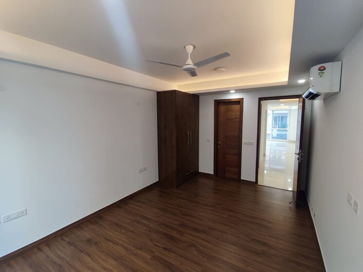 Bedroom, safdarjung development area 3 Bedroom 2500 Sq.Ft. Apartment In Safdarjung Development Area Delhi 8825245