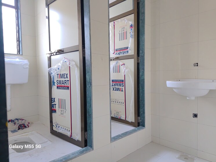 Washroom, nalasopara east Commercial Warehouse 28100 Sq.Ft. In Nalasopara East Palghar 8825257