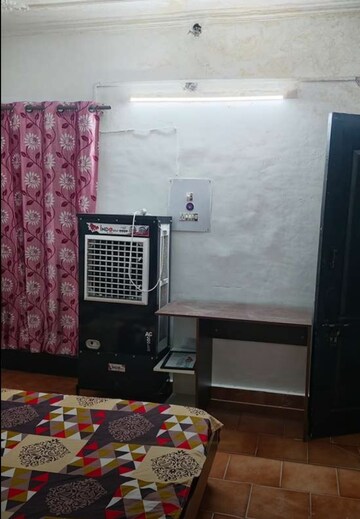 Living Room in 1 BHK Builder Floor at Sector 41 – for Rent
