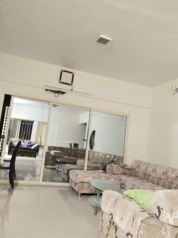 Master Bedroom in 3 BHK Apartment at Legend Siroya Kingston Tower, Parel – for Sale