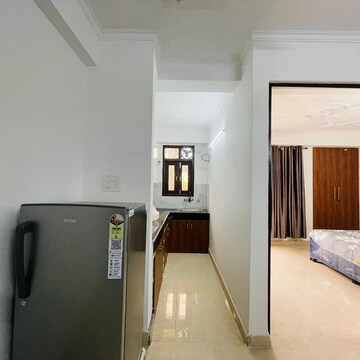 Furnished Amenities in 1 BHK Builder Floor at Saket – for Rent