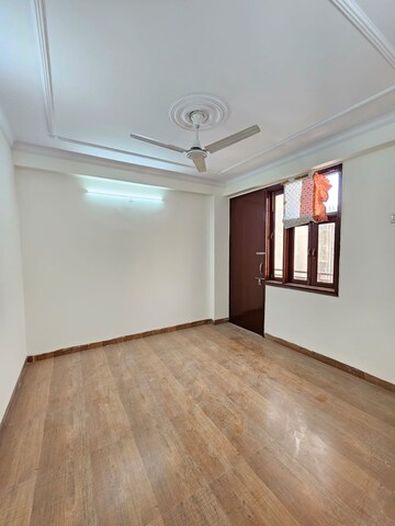 1 BHK Builder Floor For Sale in Chattarpur
