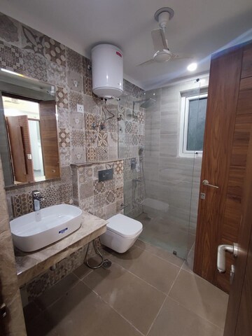 Bathroom in 4 BHK Apartment at Safdarjung Development Area – for Rent