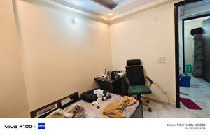 Bedroom in 2 BHK Builder Floor at Abul Fazal Enclave Part 1 – for Sale