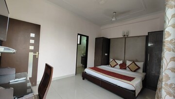 Bedroom in 3.5 BHK Apartment at DDA Rosewood Apartments, Vasant Kunj – for Rent