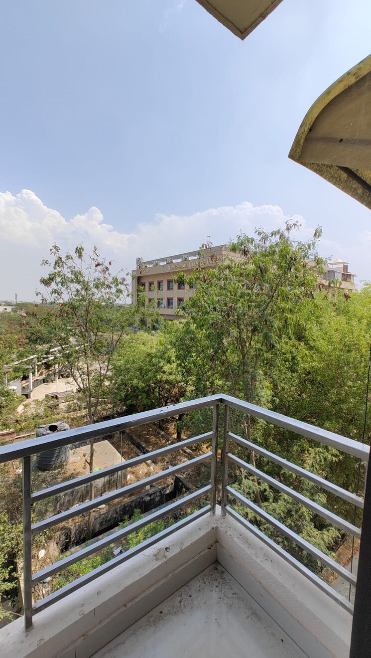 Balcony, dda-rosewood-apartments 3.5 Bedroom 2200 Sq.Ft. Apartment In Vasant Kunj Delhi 8825559